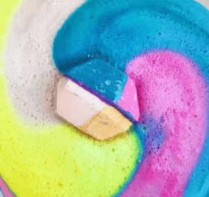 Lush's the experimentor multicolored bath bomb.