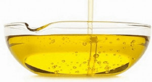 Bowl of oil.