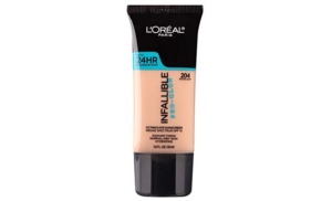 L'Oréal Pro Glow Foundation. 