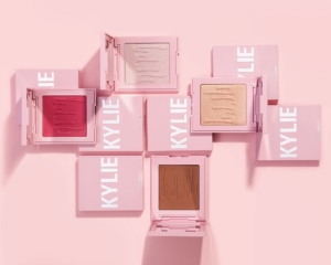 Kylie Cosmetics blushes lined up. 